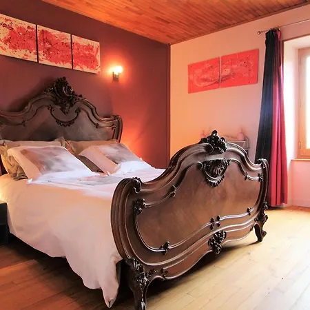 Gite Familial Avec Cour Privee, Terrasse Ombragee Et Chambre Independante Pres Du Puy-en-velay - Fr-1-582-31 Vakantiehuis *