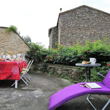 Vakantiehuis Gite Familial Avec Cour Privee, Terrasse Ombragee Et Chambre Independante Pres Du Puy-en-velay - Fr-1-582-31